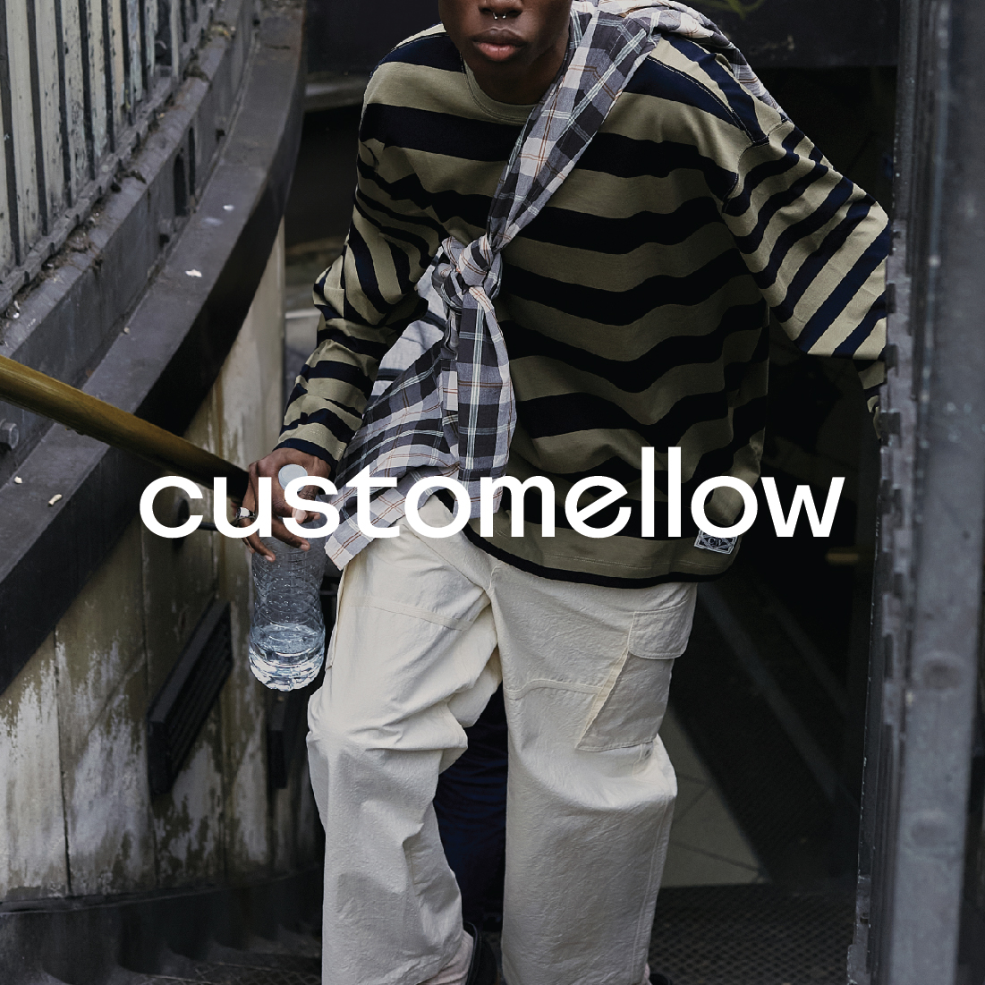 customellow